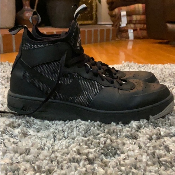 Nike Air Force 1 - Picture 2 of 6